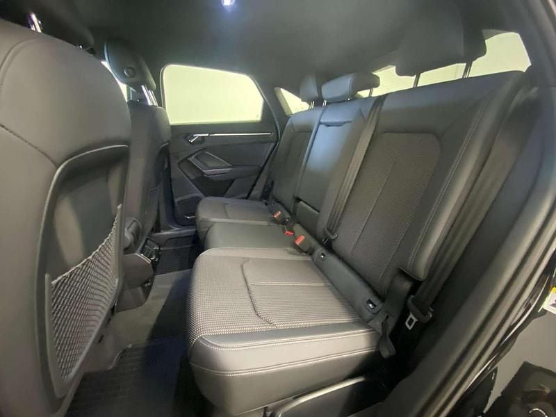 Gebraucht Audi Q3 S-Line 190 PS (139 kW) 2022 Schwarz SUV