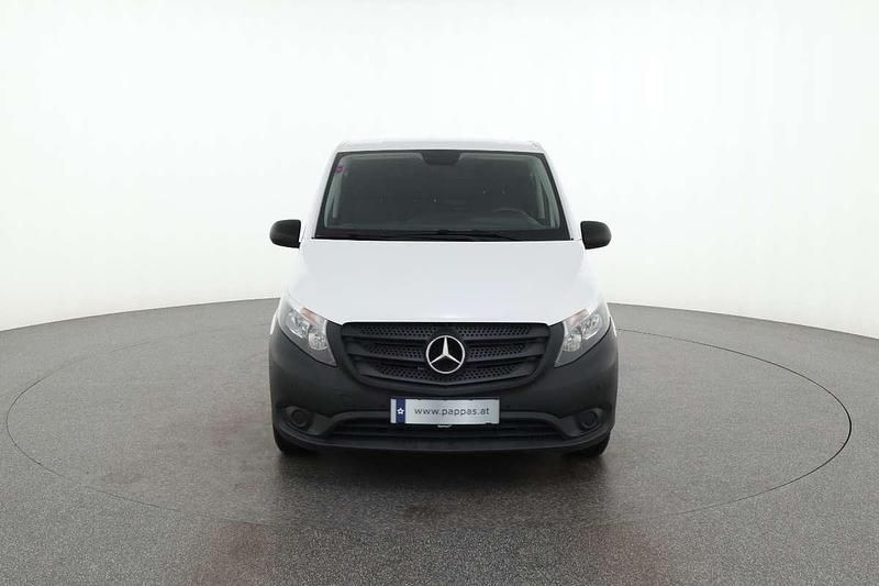 Gebraucht Mercedes Vito 163 PS (119 kW) 2021 Weiß Van