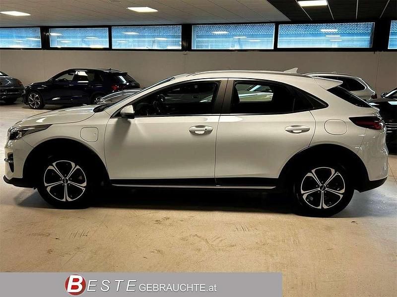 Gebraucht Kia XCeed Vision 105 PS (77 kW) 2022 Weiss SUV