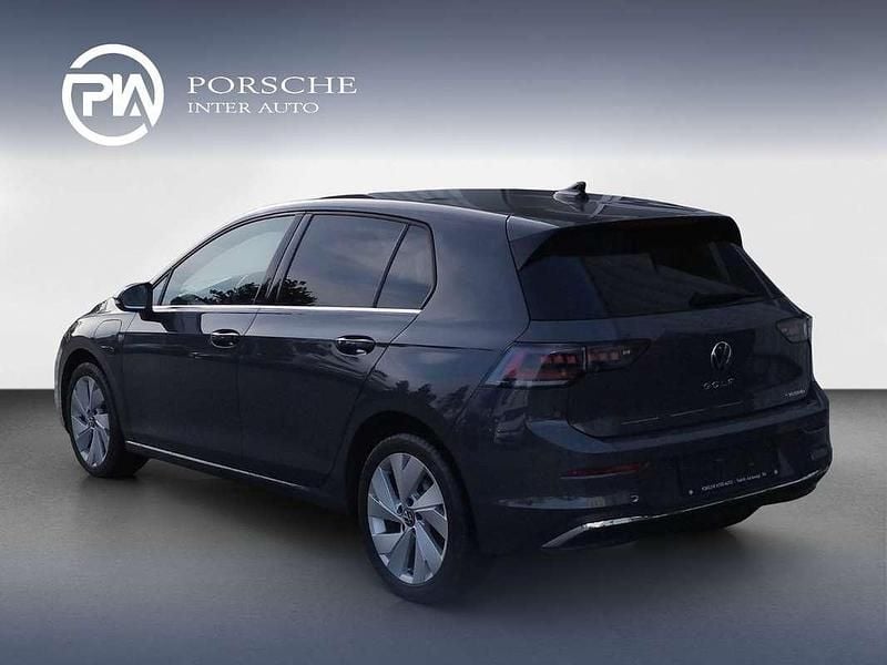 Neu VW Golf VIII Style 150 PS (110 kW) 2025 Grau Limousine