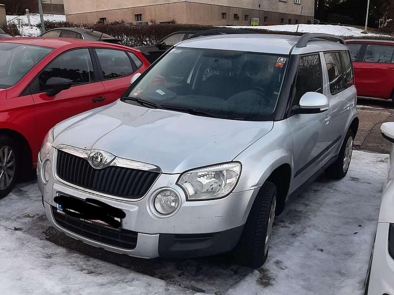 Gebraucht Skoda Yeti Active 105 PS (77 kW) 2010 Silber SUV