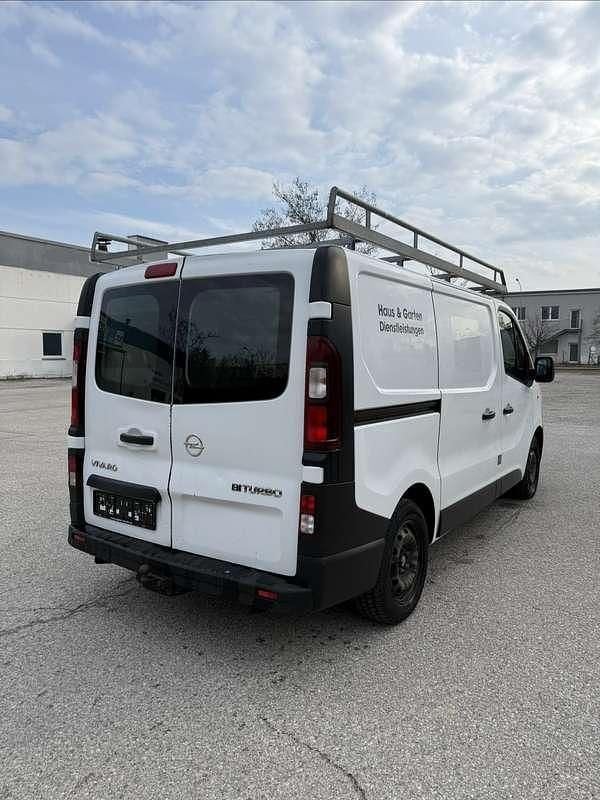 Gebraucht Opel Vivaro 125 PS (91 kW) 2017 Van / Kleinbus