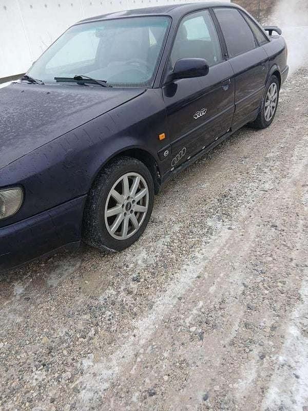 Gebraucht Audi A6 Business 116 PS (85 kW) 1996 Limousine