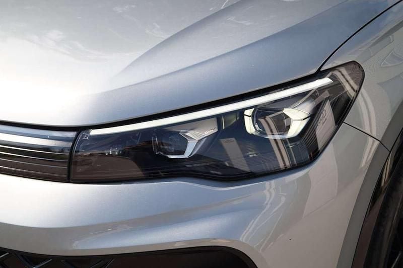 Neu VW Tiguan Sport 204 PS (150 kW) 2025 Silber  metallic SUV