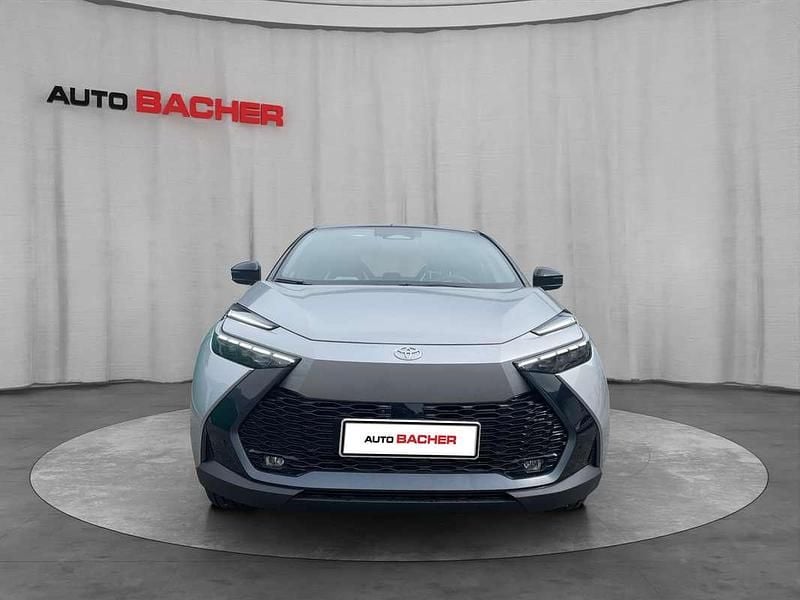 Neu Toyota C-HR Lounge 151 PS (111 kW) 2025 Silber SUV