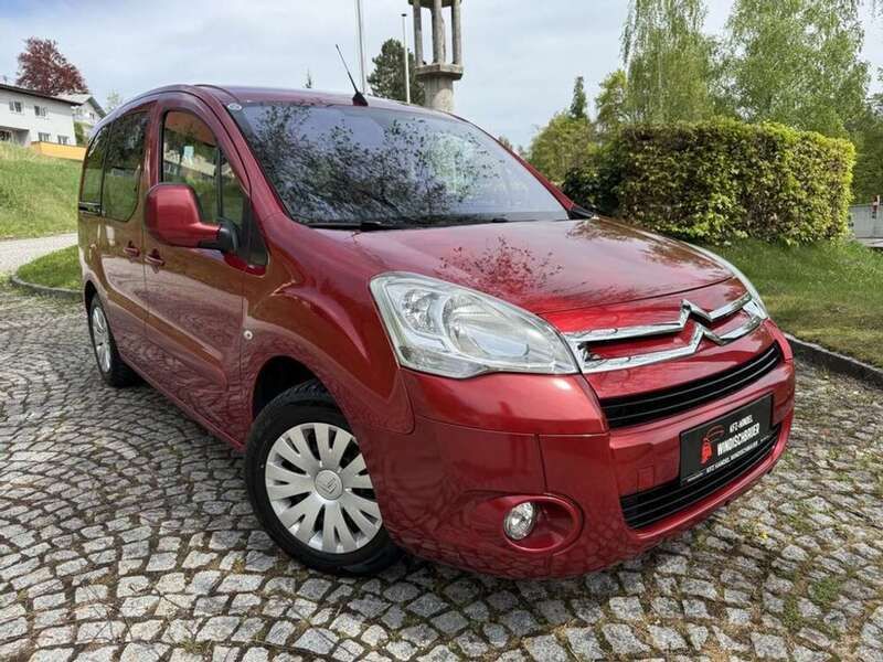 Rot Gebraucht 2011 Citroën Berlingo Seduction Van / Kleinbus | € 5.990 (Guter Preis) - Bild 1/4