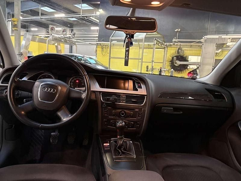 Gebraucht Audi A4 120 PS (88 kW) 2009 Silber Kombi