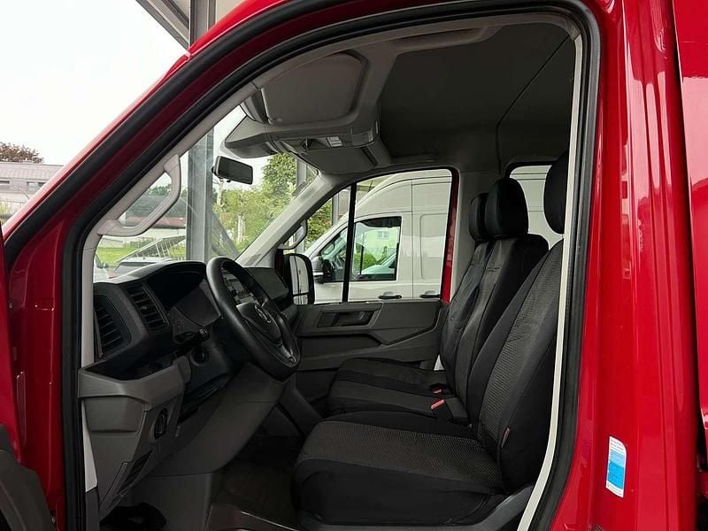 Gebraucht VW Crafter 140 PS (102 kW) 2020 Rot Van