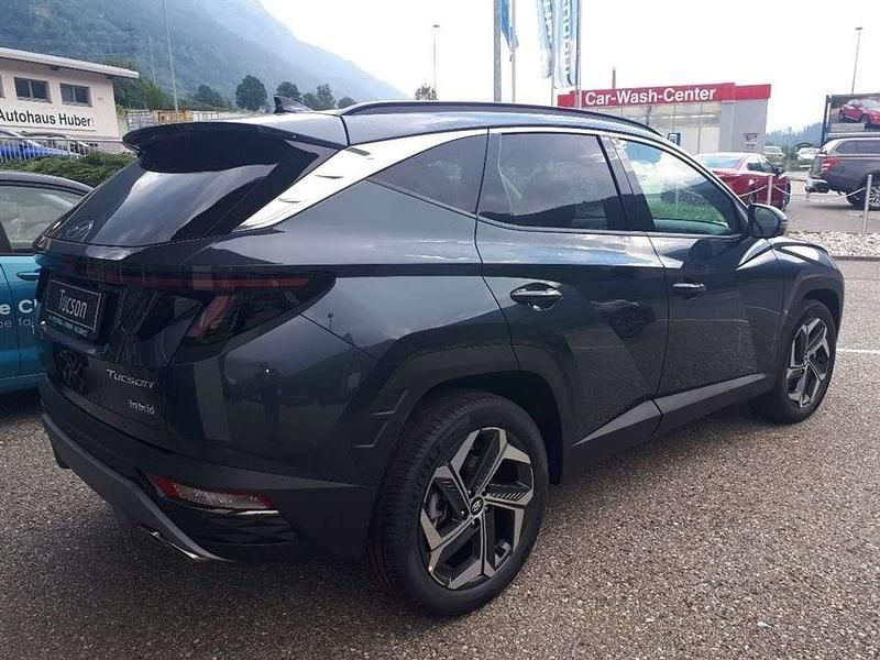 Gebraucht Hyundai Tucson 179 PS (131 kW) 2022 Grau SUV