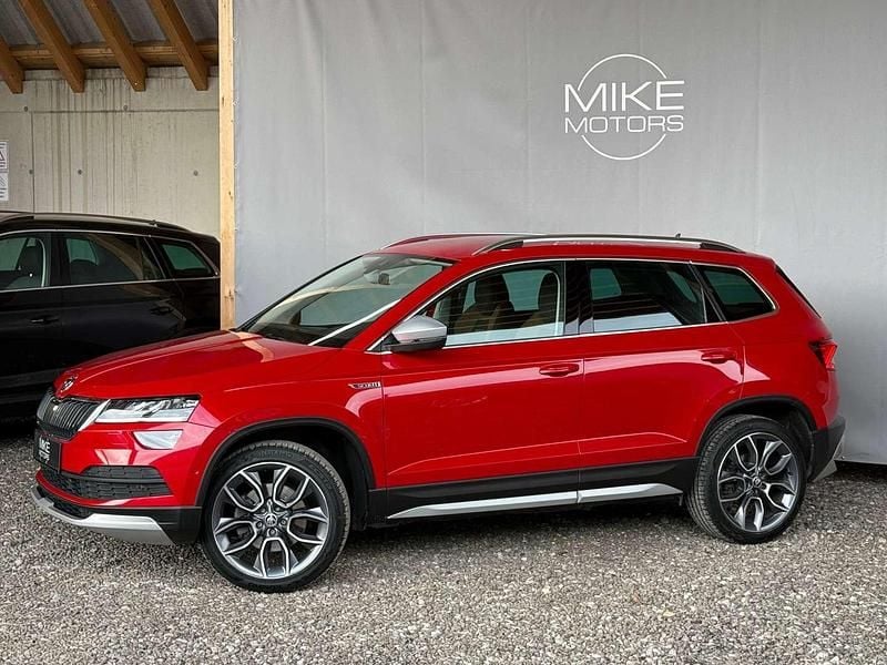 Gebraucht Skoda Karoq 150 PS (110 kW) 2019 Rot SUV