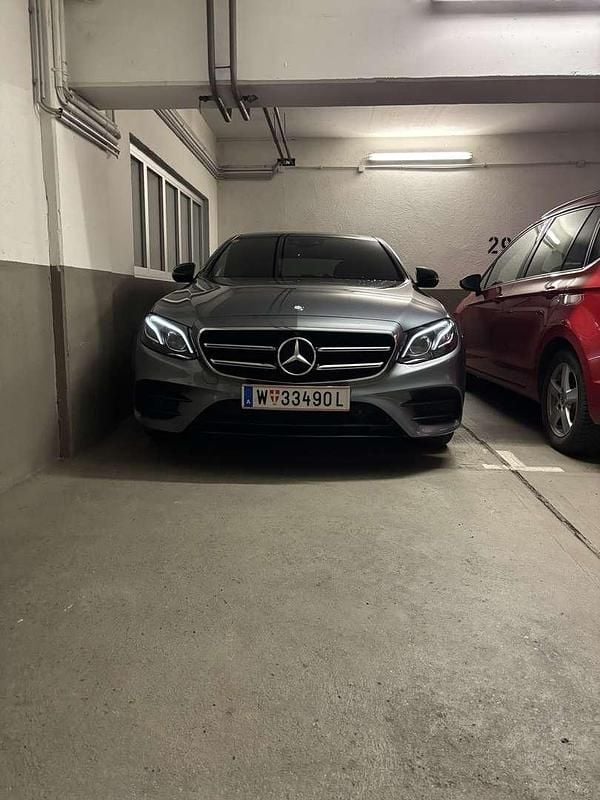 Gebraucht Mercedes E220 Avantgarde 194 PS (142 kW) 2016 Limousine