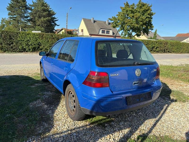 Gebraucht VW Golf IV Comfortline 101 PS (74 kW) 2001 Blau Limousine