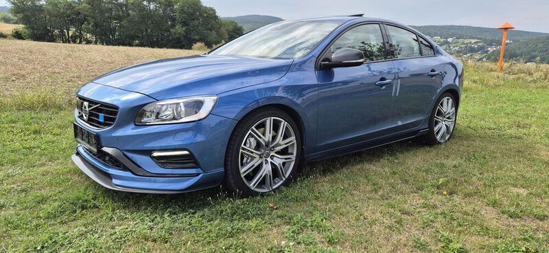 Gebraucht 2018 Volvo S60 Limousine | € 34.900 (Fairer Preis) - Bild 1/4