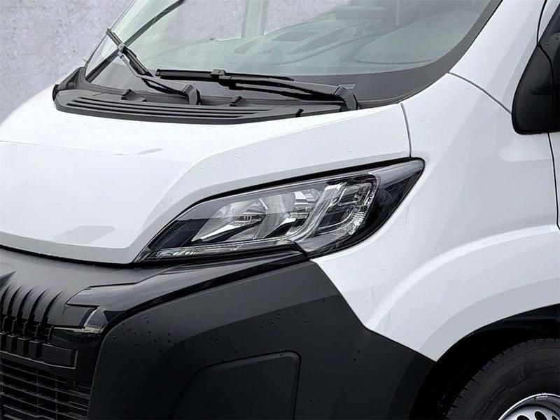Neu Peugeot Boxer S 140 PS (102 kW) 2025 Weiß Van