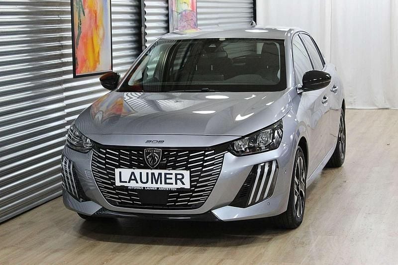 Gebraucht Peugeot 208 Allure 101 PS (74 kW) 2024 Grau Kleinwagen