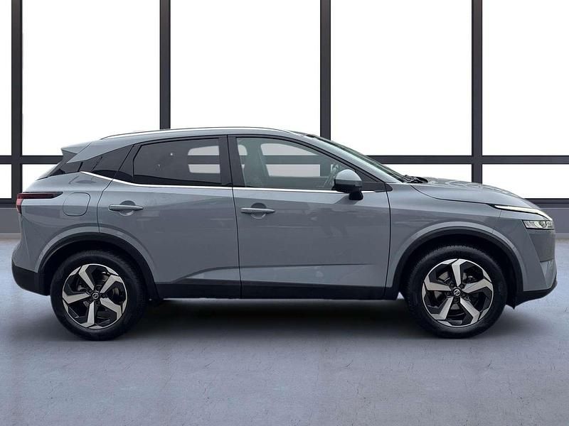 Gebraucht Nissan Qashqai Visia 140 PS (102 kW) 2022 Grau SUV