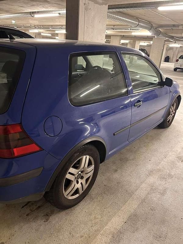 Gebraucht VW Golf IV 131 PS (96 kW) 2001 Limousine