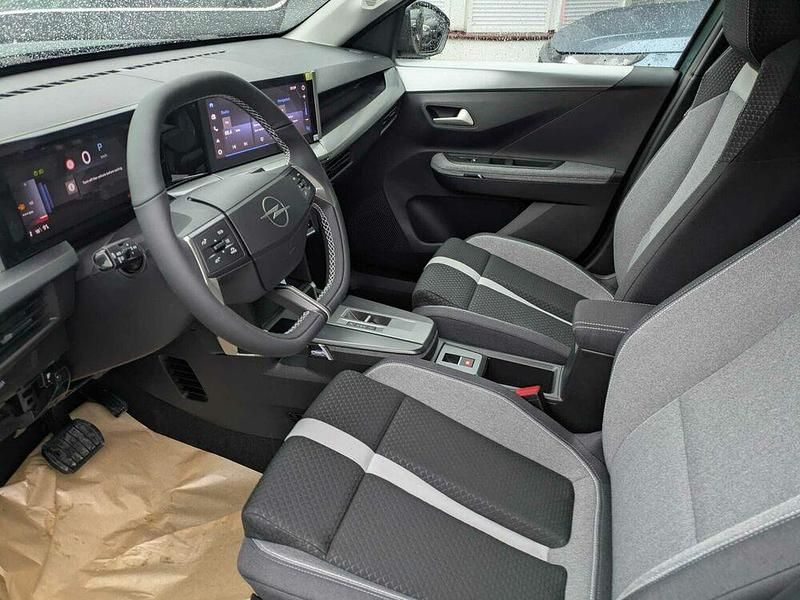 Neu Opel Frontera 101 PS (74 kW) 2025 SUV