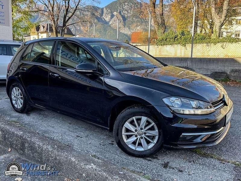 Gebraucht VW Golf VII 110 PS (80 kW) 2018 Schwarz Limousine