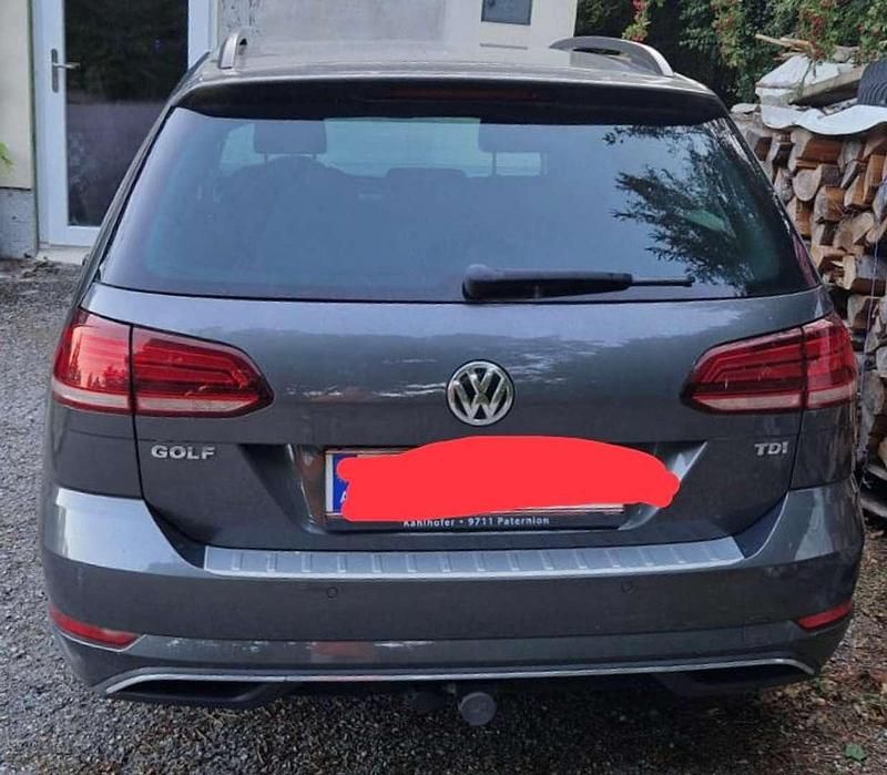 Gebraucht VW Golf VII 90 PS (66 kW) 2017 Grau Limousine