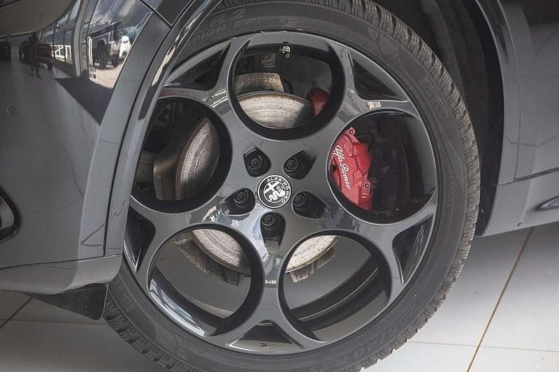 Gebraucht Alfa Romeo Stelvio Ti 280 PS (205 kW) 2023 Schwarz SUV