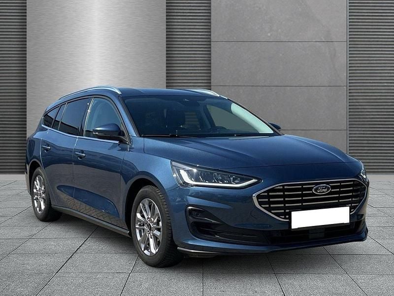 Blau Gebraucht 2024 Ford Focus Titanium X Kombi | € 25.696 (Fairer Preis) - Bild 1/4