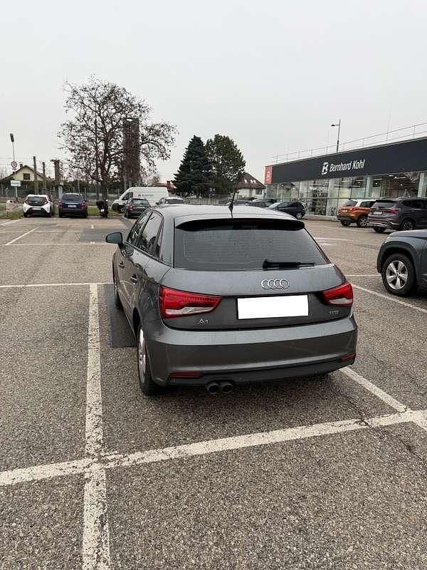 Gebraucht Audi A1 125 PS (91 kW) 2015 Limousine