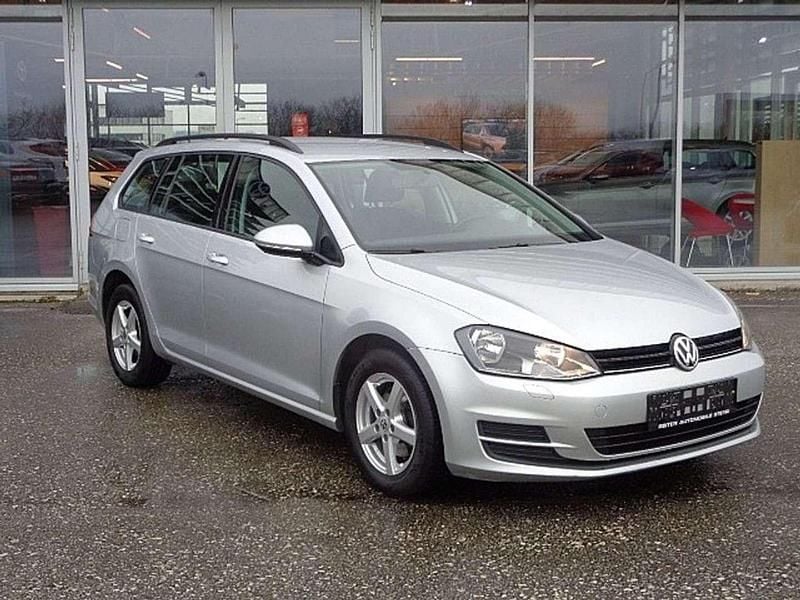 Gebraucht VW Golf VII Trendline 105 PS (77 kW) 2014 Silber Kombi