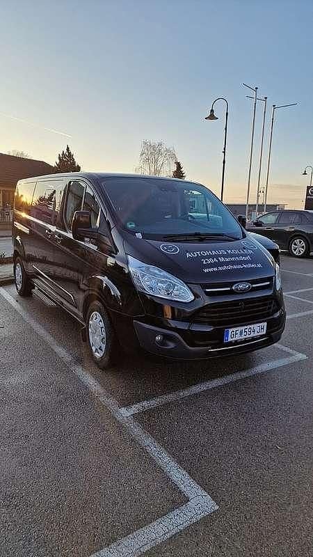 Gebraucht Ford Tourneo Custom Titanium 170 PS (125 kW) 2018 Schwarz Van
