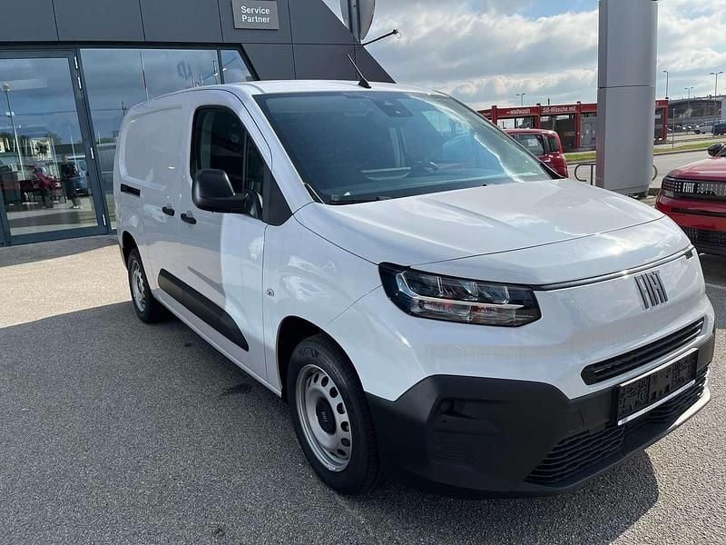 Neu Fiat Doblò 102 PS (75 kW) 2025 Weiß Van / Kleinbus