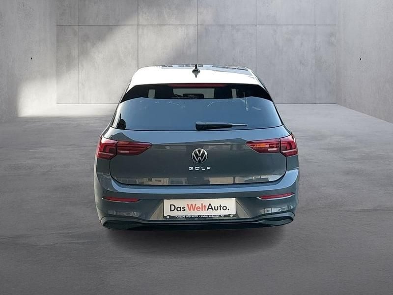 Neu VW Golf VIII 115 PS (84 kW) 2026 Mittelgrau  metallic