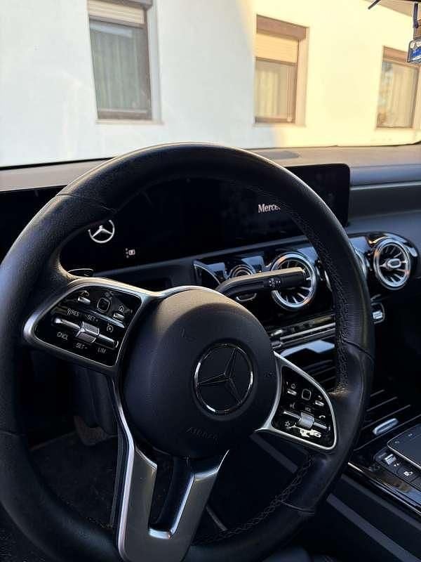 Gebraucht Mercedes CLA220 Shooting Brake 190 PS (139 kW) 2020 Kombi