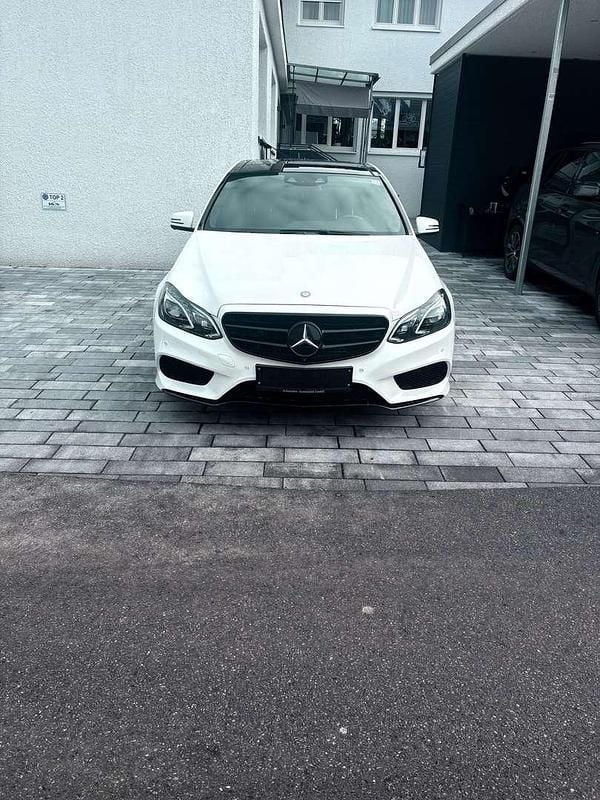 Gebraucht Mercedes E350 Avantgarde 258 PS (189 kW) 2016 Weiß Limousine