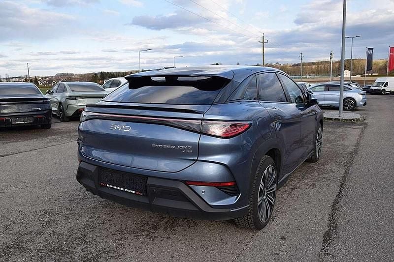 Gebraucht BYD Sealion 7 389 kW (530 PS) 2025 Grau SUV