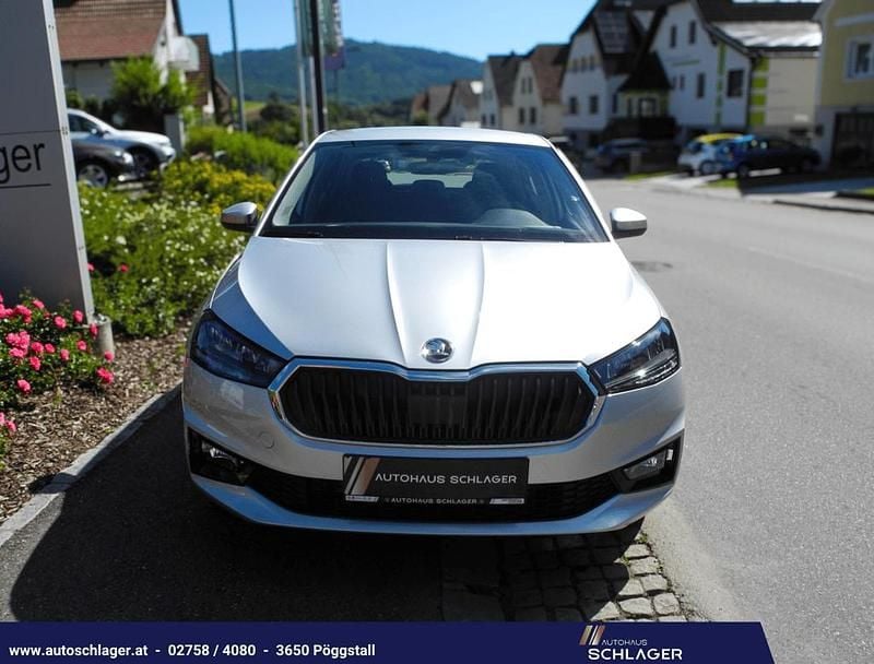 Gebraucht Skoda Fabia Essence 95 PS (69 kW) 2025 Silber  metallic Kleinwagen