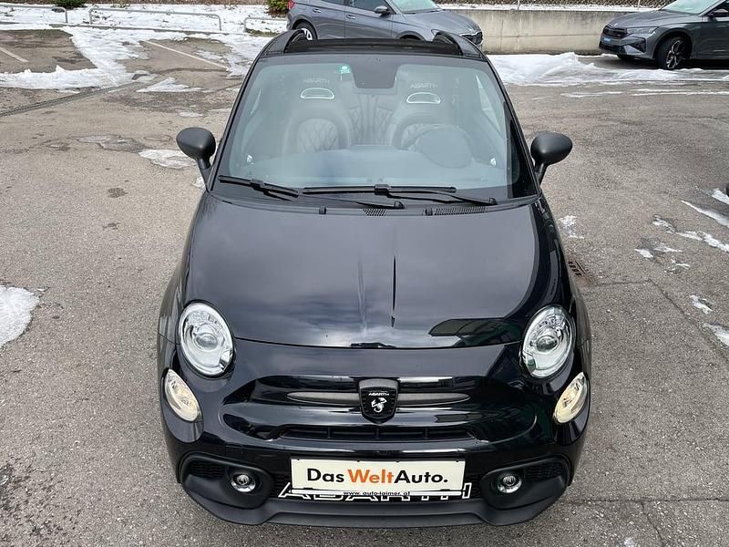 Gebraucht Abarth 695 179 PS (131 kW) 2022 Schwarz  metallic Kleinwagen