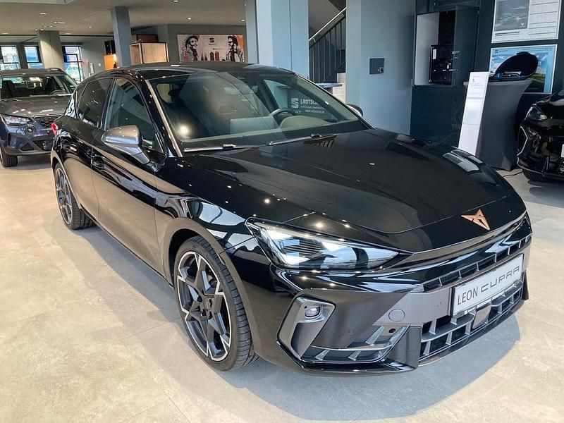 Gebraucht Cupra Leon VZ 272 PS (200 kW) 2025 Schwarz  metallic Coupé