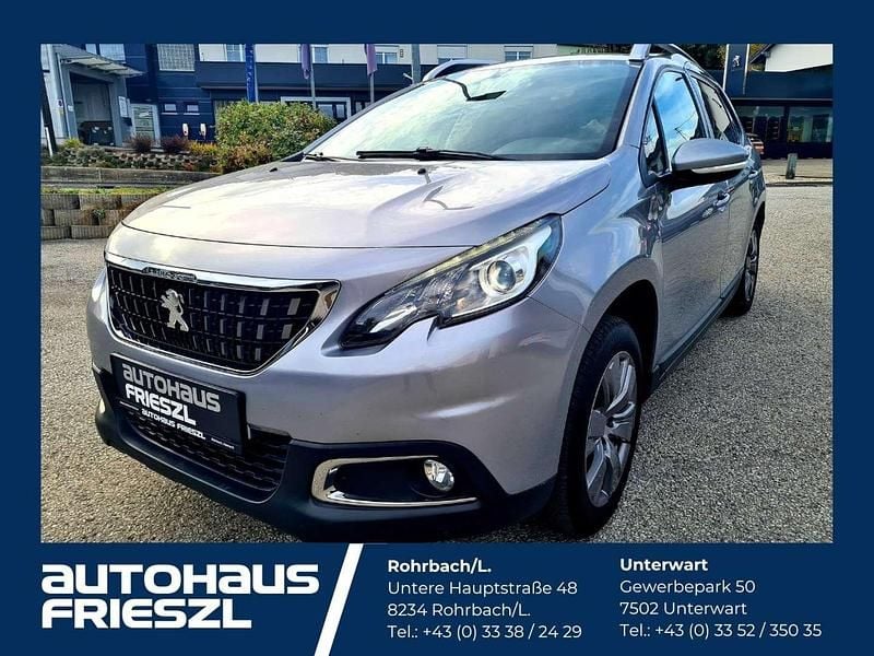 Grau Gebraucht 2017 Peugeot 2008 Style SUV | € 9.900 (Fairer Preis) - Bild 1/4