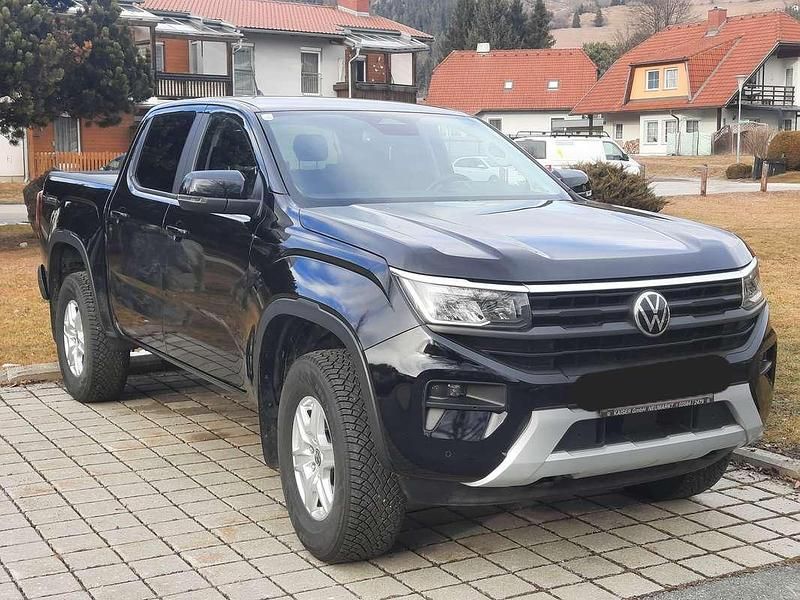 Gebraucht VW Amarok Life 205 PS (150 kW) 2023 Schwarz Abholung