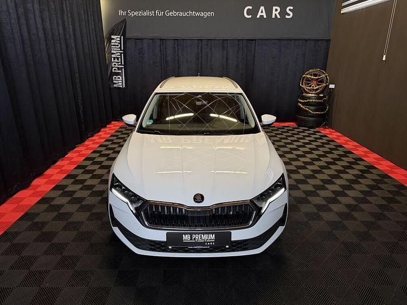 Gebraucht Skoda Octavia Essence 116 PS (85 kW) 2025 Weiß Kombi