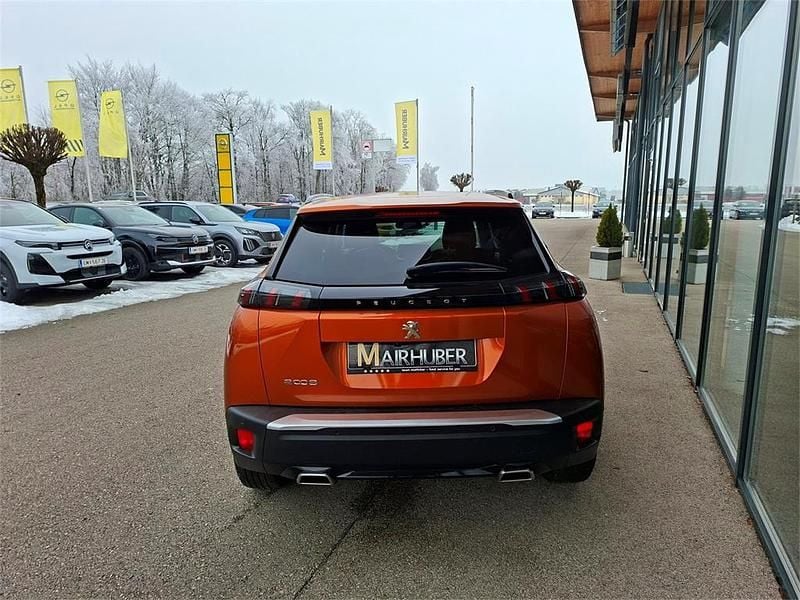 Gebraucht Peugeot 2008 Allure 131 PS (96 kW) 2022 Orange SUV