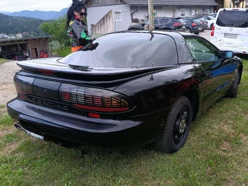 Gebraucht Pontiac Firebird 148 PS (108 kW) 1995 Schwarz Coupé