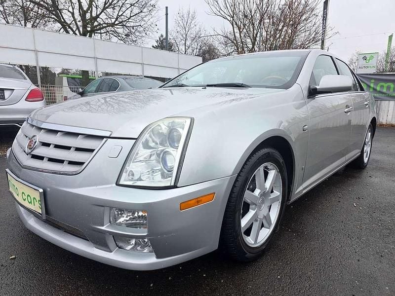 Gebraucht Cadillac STS 276 PS (202 kW) 2011 Silber Limousine