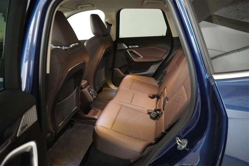 Gebraucht BMW iX1 xLine 200 kW (272 PS) 2023 Phytonicblau SUV