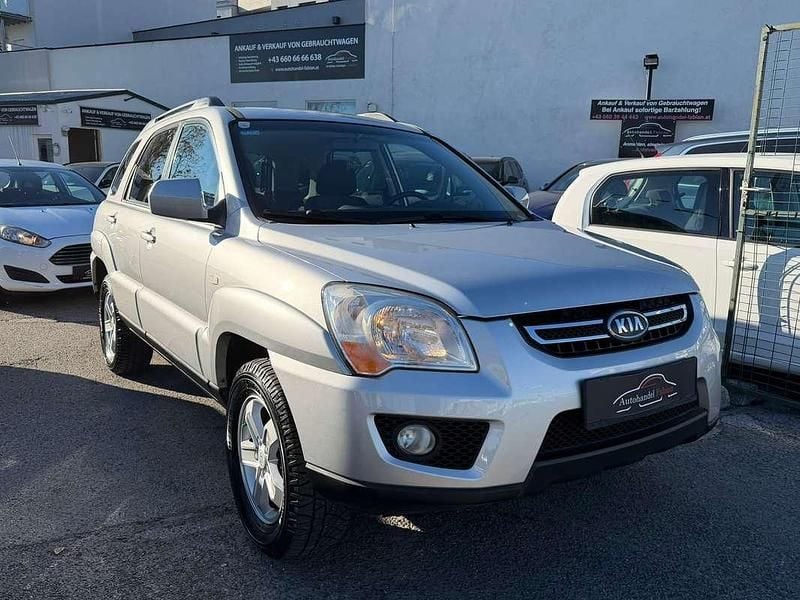 Gebraucht Kia Sportage Active 141 PS (103 kW) 2010 Silber SUV