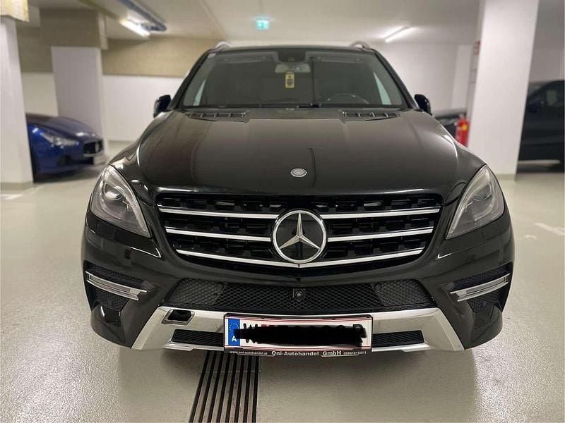 Schwarz Gebraucht 2014 Mercedes ML350 SUV | € 13.999 (Fairer Preis) - Bild 1/4