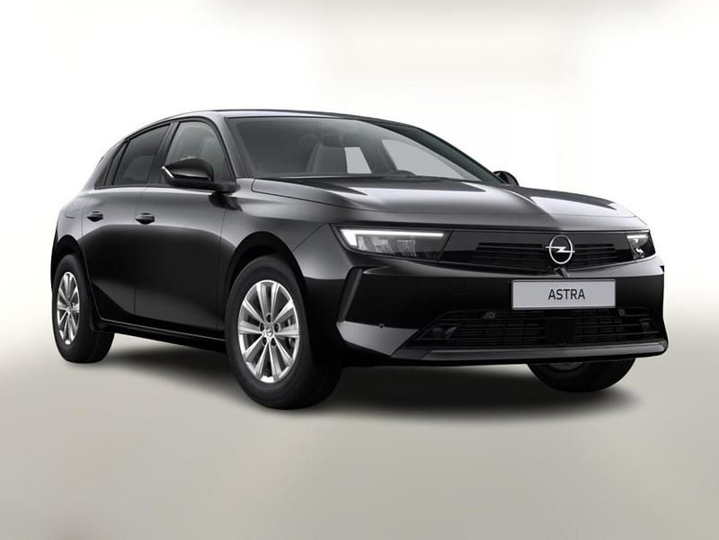 Schwarz Gebraucht 2024 Opel Astra Edition Limousine | € 28.871 (Etwas zu teuer) - Bild 1/4