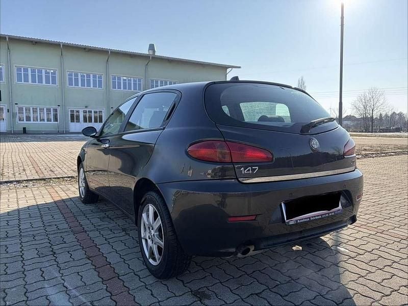 Gebraucht Alfa Romeo 147 Distinctive 116 PS (85 kW) 2005 Kleinwagen