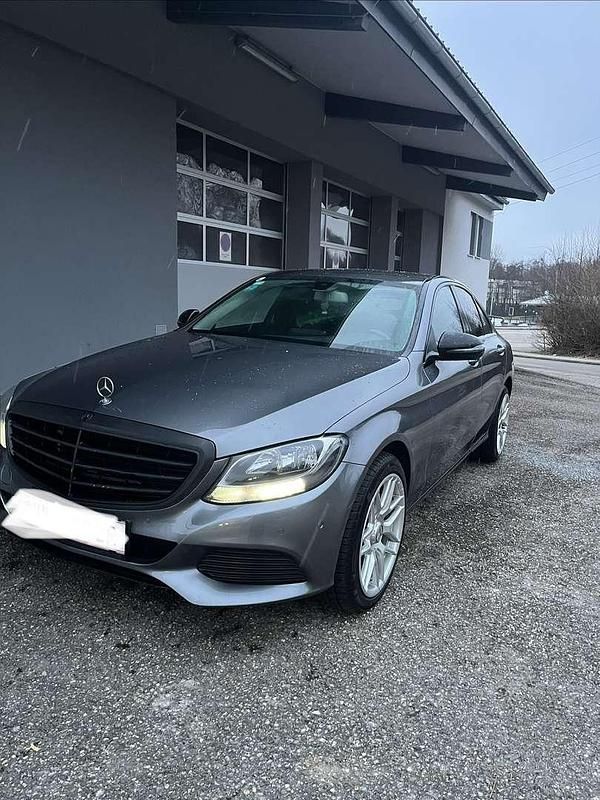 Gebraucht Mercedes C200 AMG line 136 PS (100 kW) 2017 Limousine