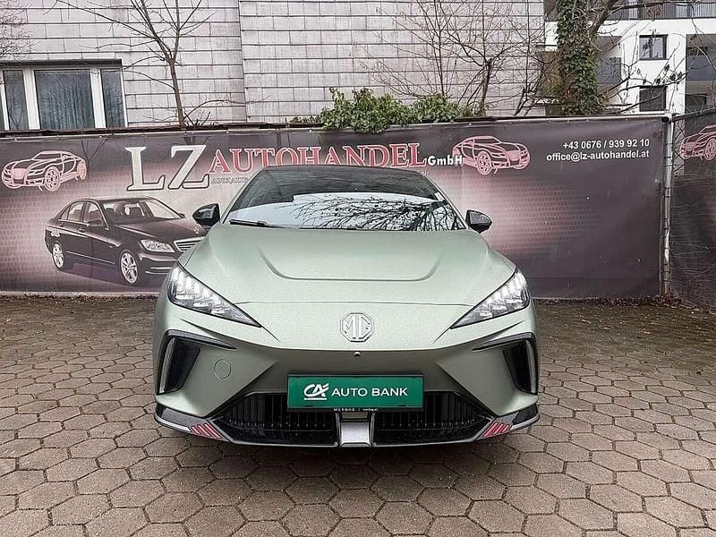 Gebraucht MG MG4 EV 319 kW (435 PS) 2024 Grün Kleinwagen